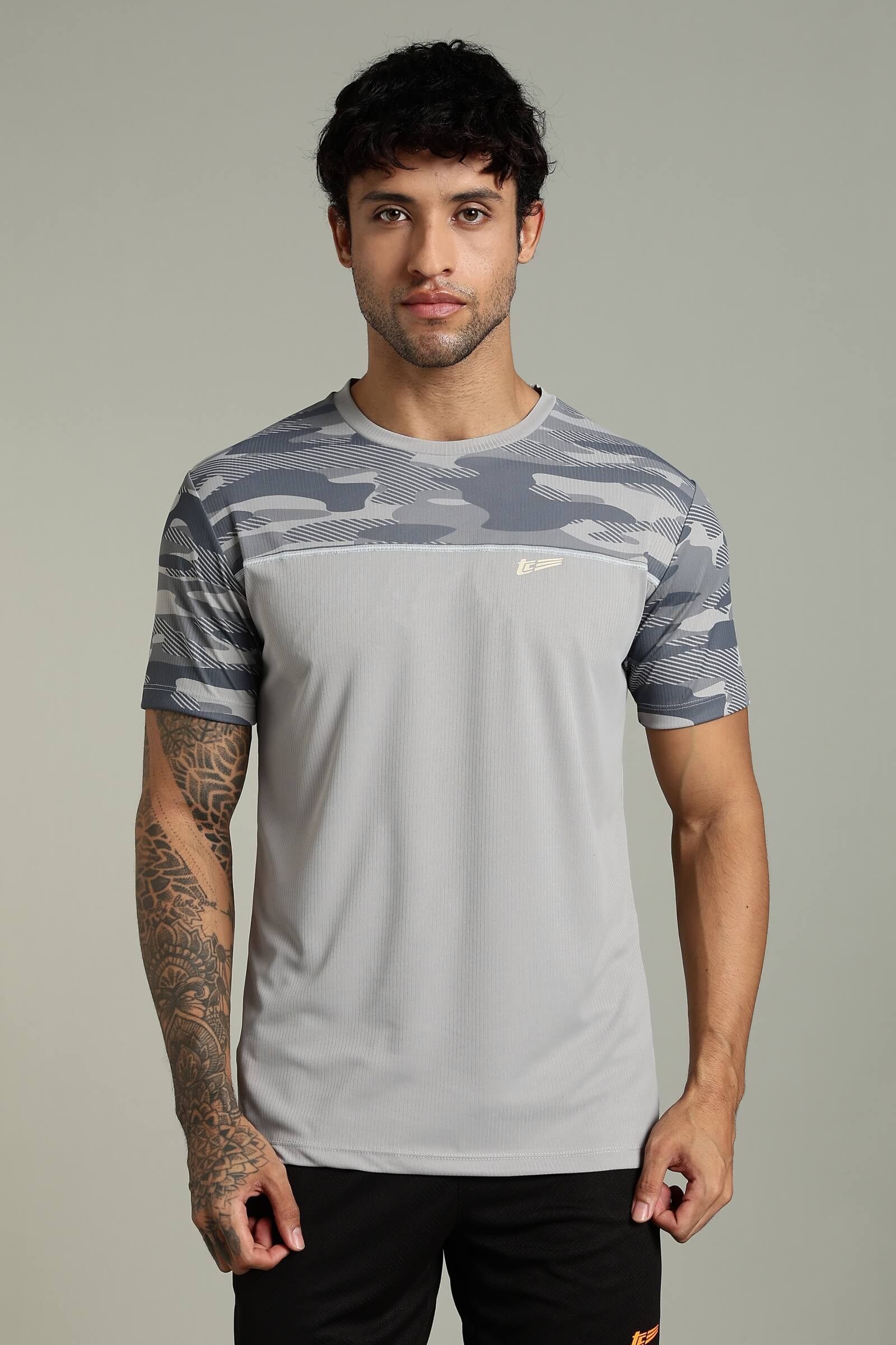 sonic-rn-tshirt-lightgrey-01 Sonic T-shirt Light Grey - Image 1